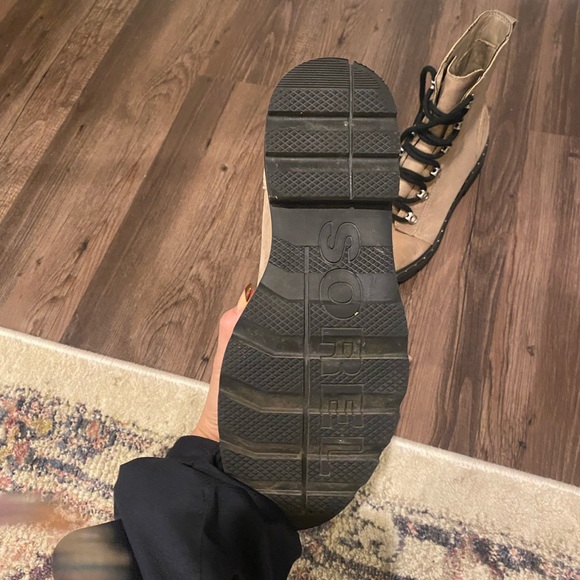 SOREL lace up boots - Picture 4 of 5